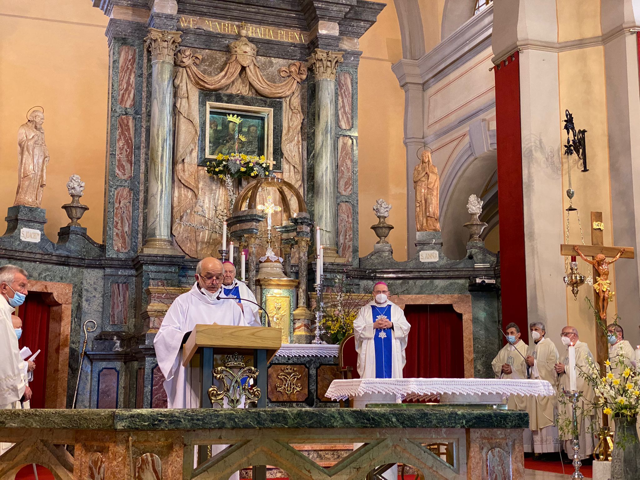 Immagine per Monte Santo prega per la pace in Ucraina, «diciamo sì all'accoglienza»